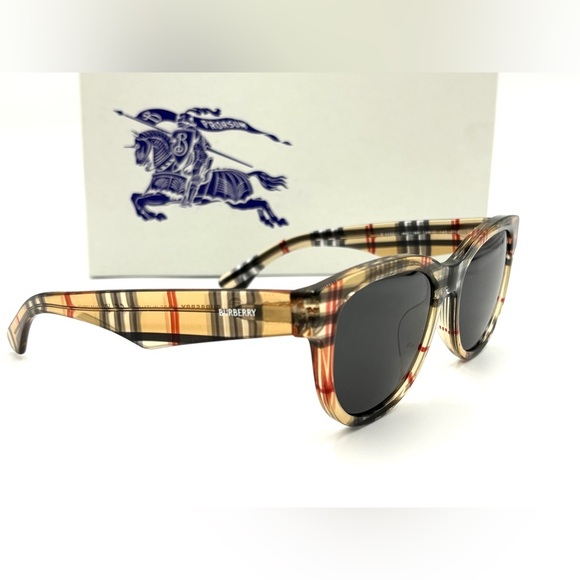 Burberry Sunglasses Plaid Frame Smoke Lens OBE4432U 412287 54-17-140 NWT - Picture 8 of 15